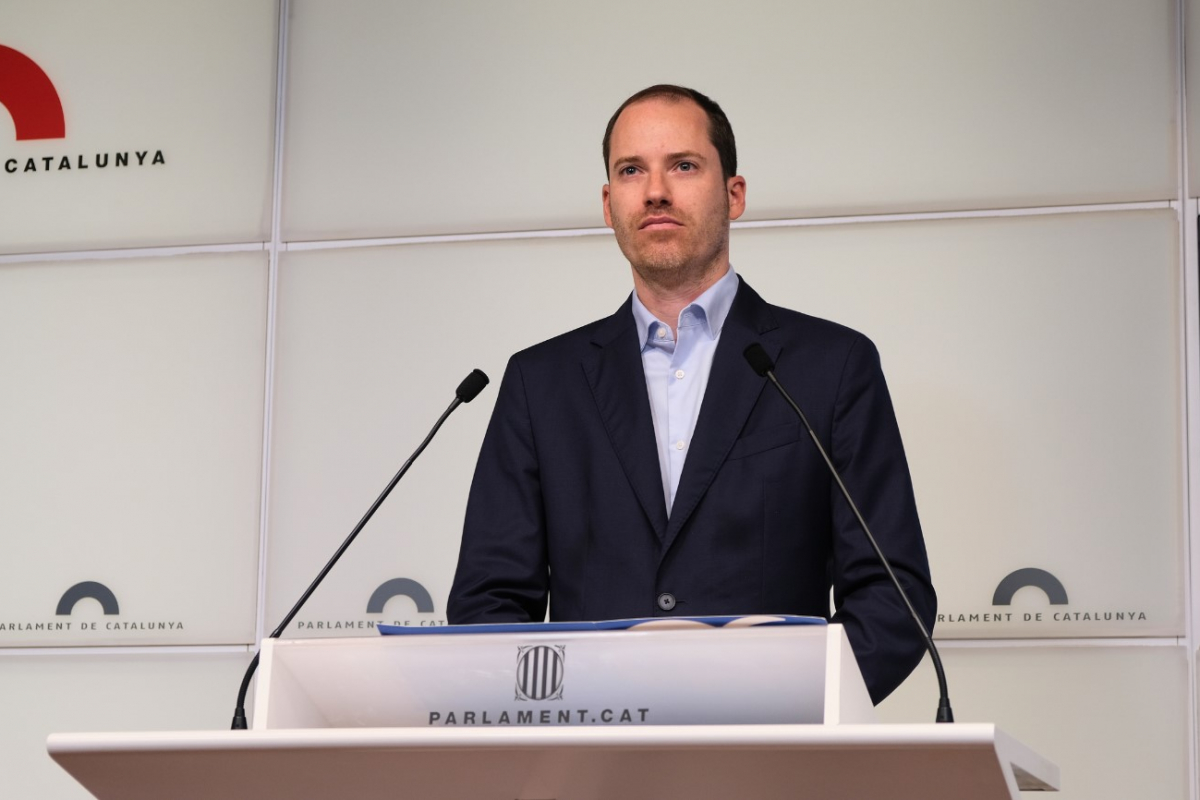 Juan Fernández: “Mientras que en Catalunya el PSC gobierne bajo el chantaje de ERC no habrá normalidad”