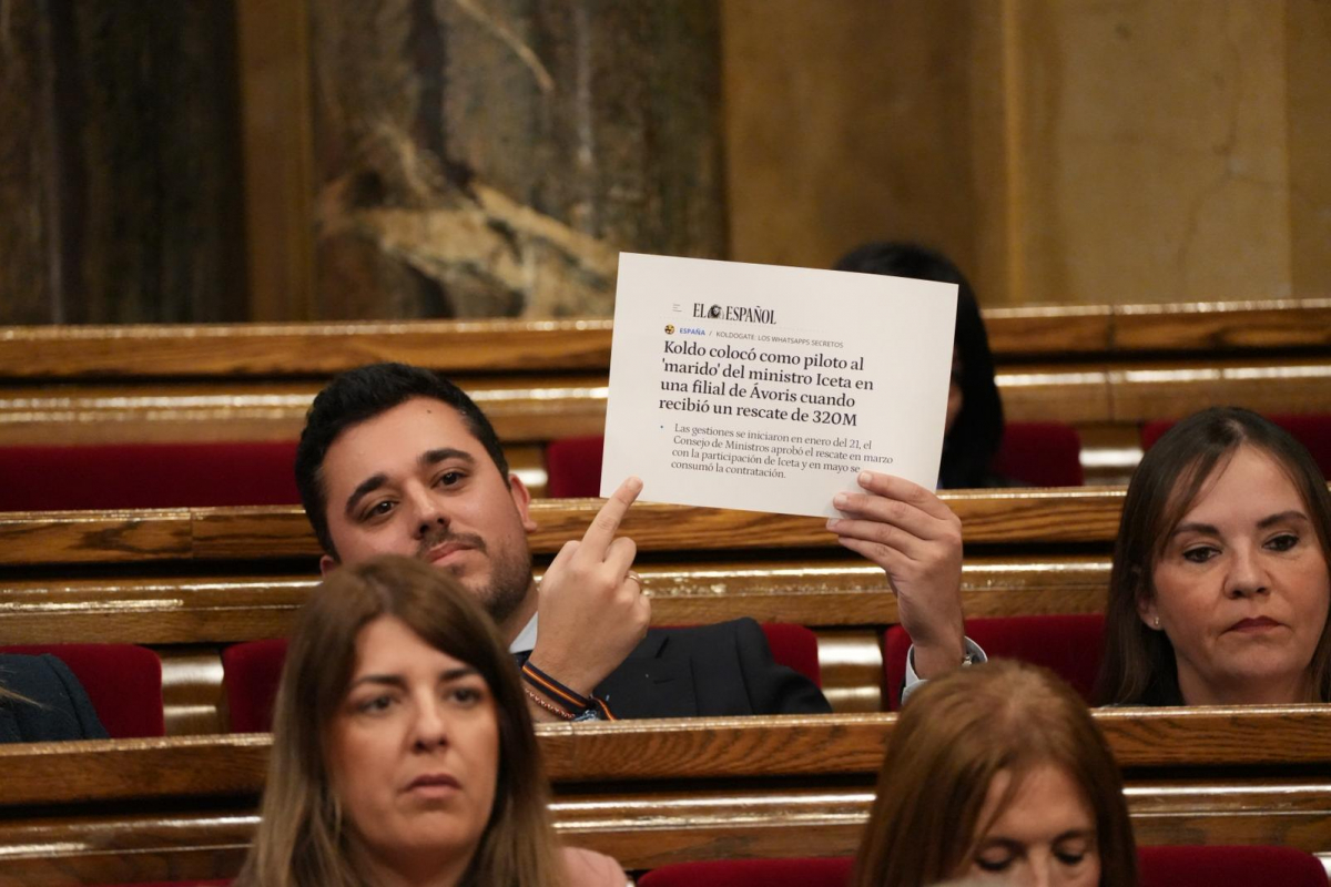 Hugo Manchón  exige la dimisión de Iceta por el “enchufismo” de su pareja en la aerolínea rescatada por su gobierno 