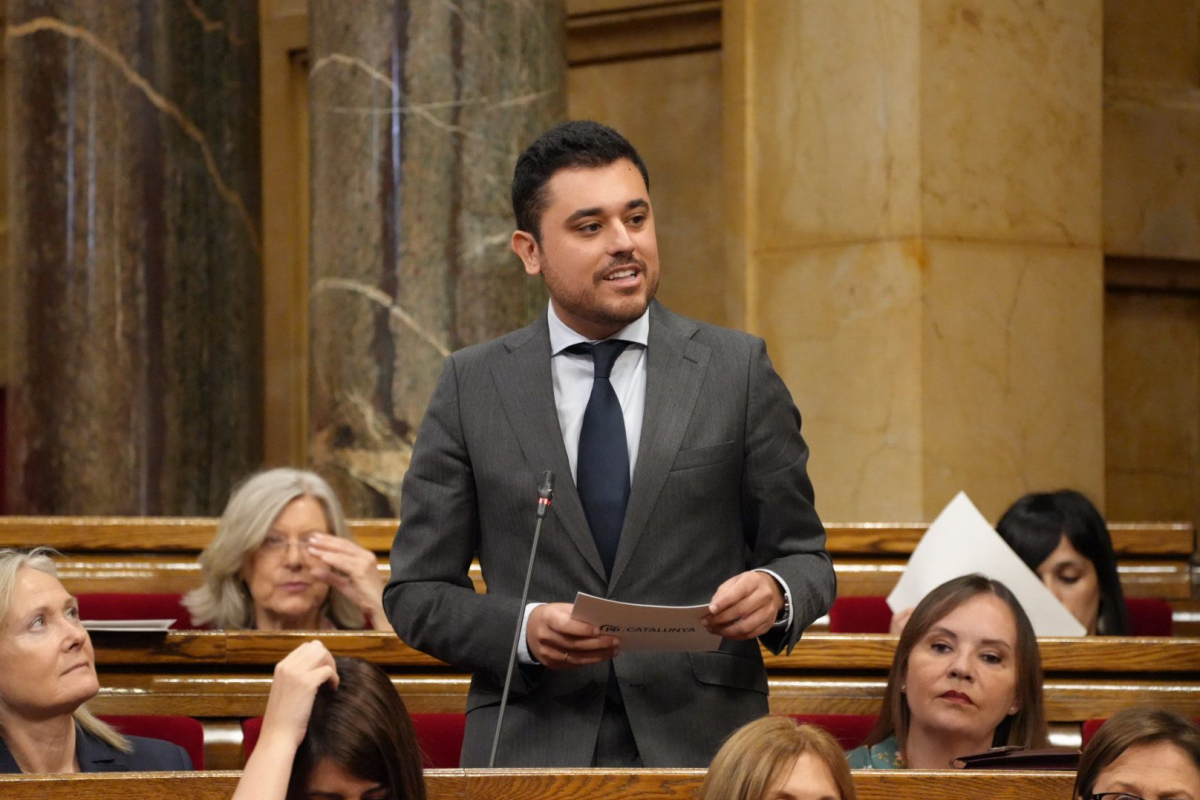 Hugo Manchón denuncia que el Govern no responde si  Zapatero influyó en sus relaciones con China