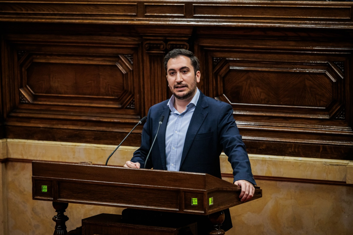 Cristian Escribano denuncia que el padrón se ha convertido en “un coladero sin Ley” y alerta del impacto de los empadronamientos irregulares en los servicios públicos