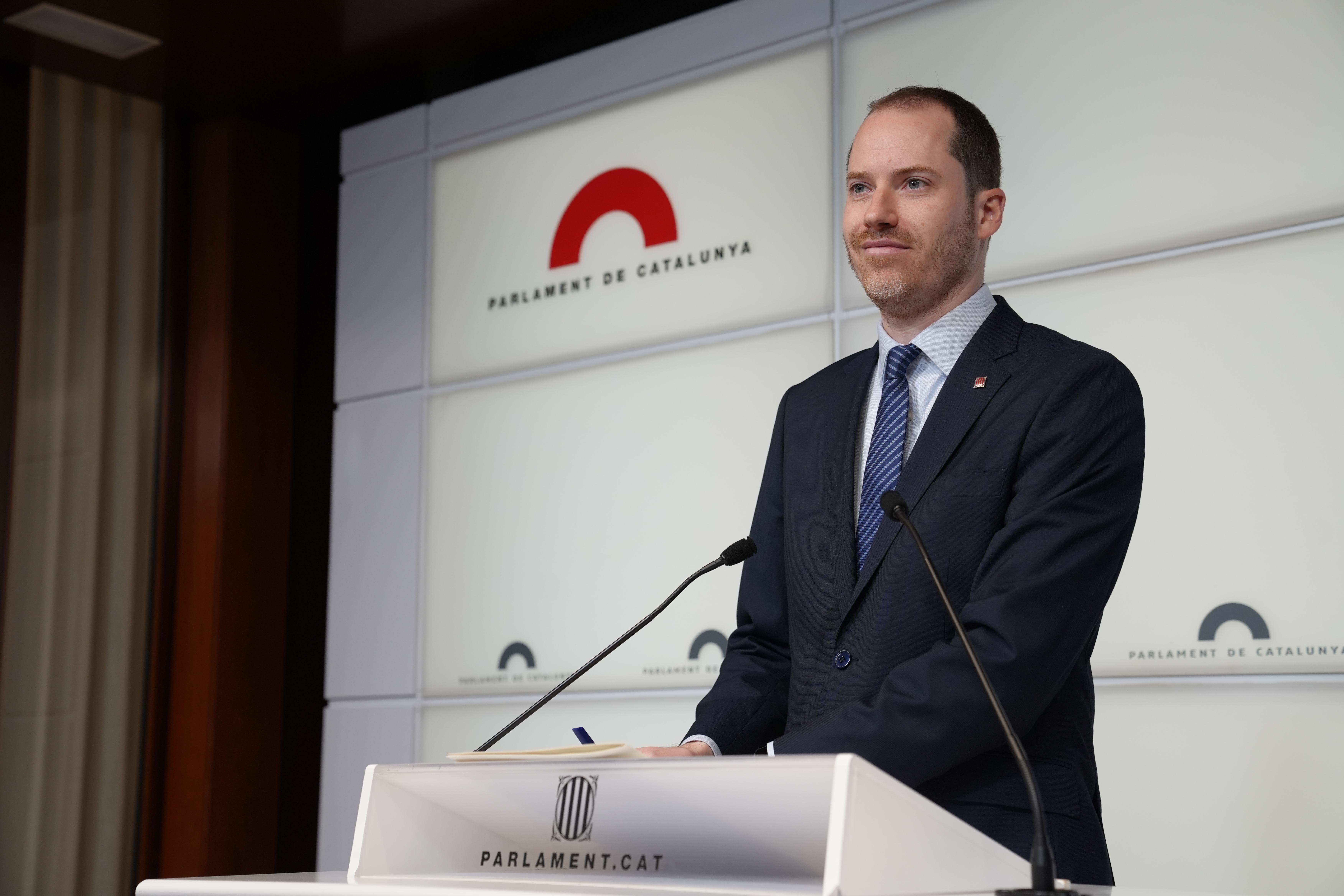 Juan Fernández: “Cataluña no tiene que pagar el precio de la supervivencia política de Pedro Sánchez”